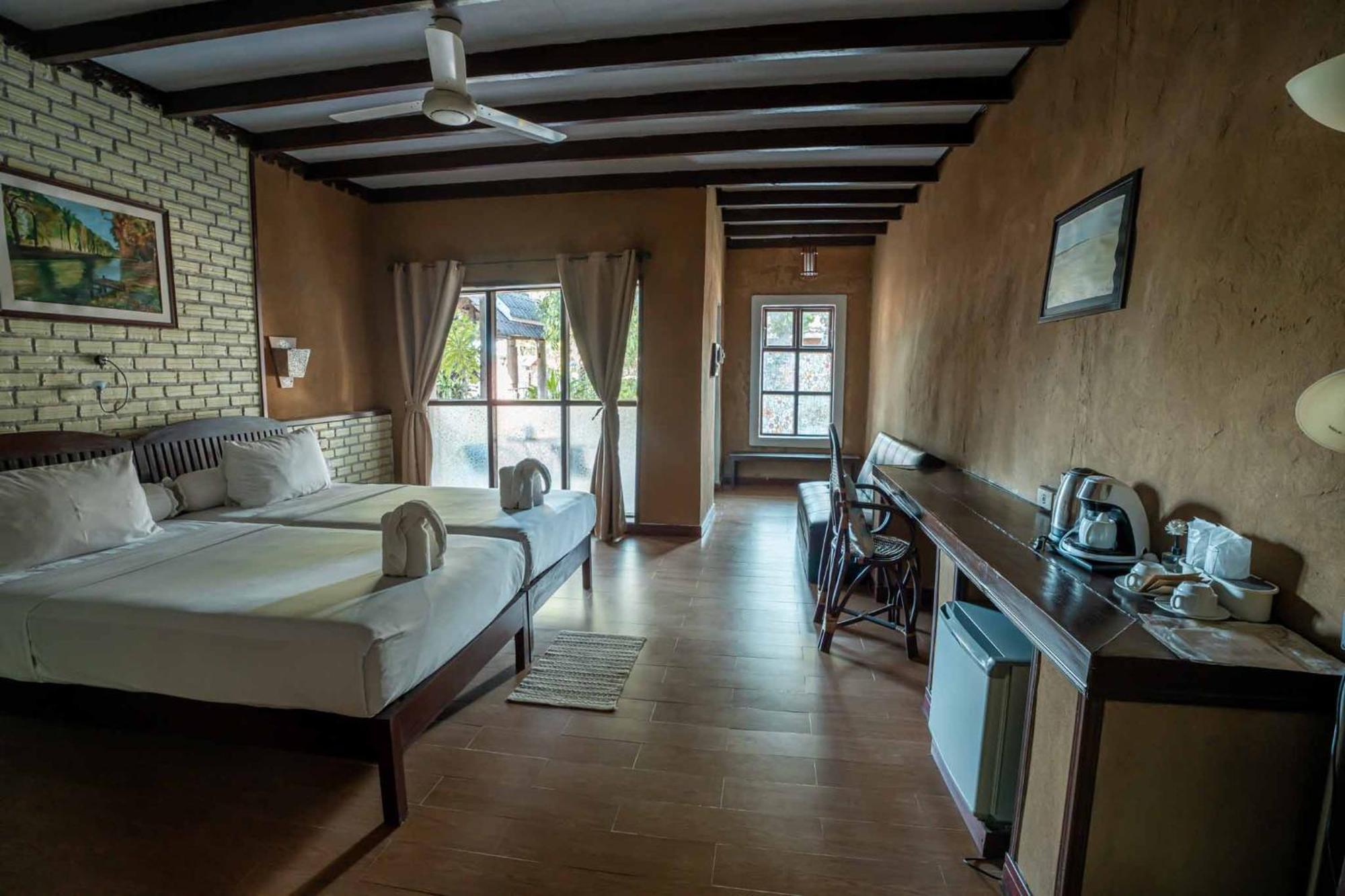 Sala Done Khone Hotel Ban Khon Екстериор снимка