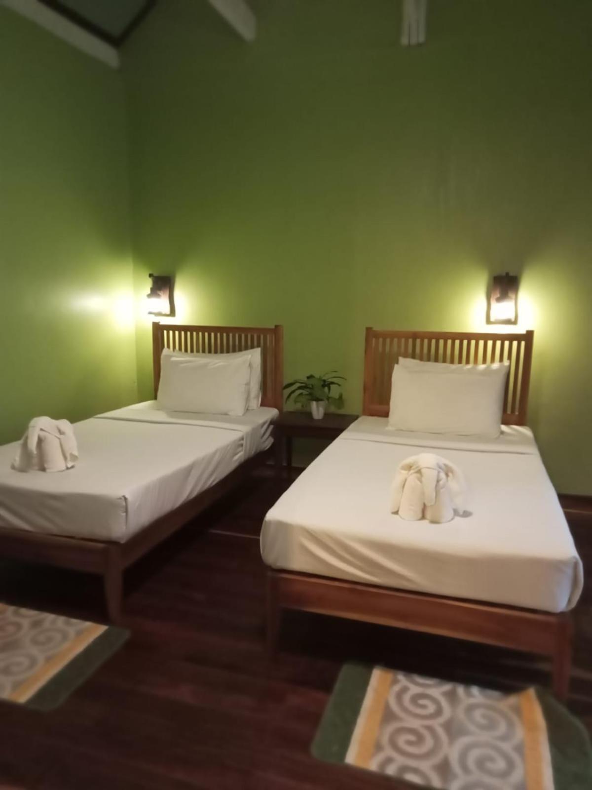 Sala Done Khone Hotel Ban Khon Екстериор снимка
